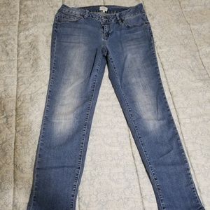 🎈SOLD🎈Crown & Ivy Jeans